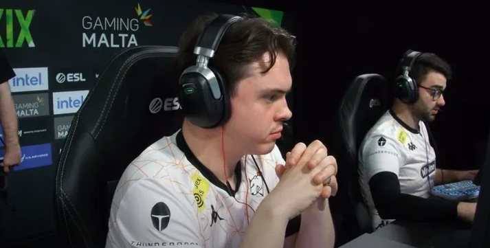 ElectroNic o s1mple: "jeśli chce, może odzyskać swoją pierwotną formę, że wszyscy będą po prostu w [szoku]"
